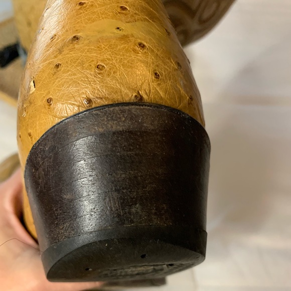 Tony Lama Men's Tan Smooth Ostrich Round Toe Exotic Western Boots in GUC - Picture 4 of 8